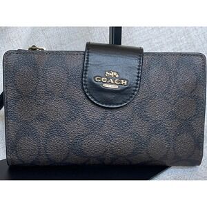 Coach phone Wallet